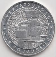 Németország 2001. 10M Ag "50 éves az Alkotmánybíróság" T:BU
Germany 2001. 10 Mark Ag &quot...