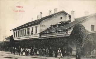 Tövis railway station