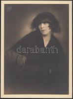 Cca 1920 Demeter Károly (1892-1983): Párizs, műtermi, vintage fotója.  Jelöletlen de garantált, a szerzőtől vásárolva 1979-ben. 16x22 cm