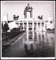 1939 Reich Péter Cornel: vintage felvétel az eucharisticus kongresszus emelvényéről, a Városligeti tó hídja felől, 24x24cm