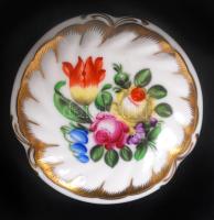 Herendi virágos ékszertartó dobozka, kézzel festett, jelzett, hibátlan, d:8 cm, m:5 cm