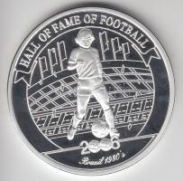 Uganda 2006. 2000Sh Ag "A labdarúgás halhatatlanjainak csarnoka - Brazília 1980-as évek" T:PP tanúsítvánnyal Uganda 2006. 2000 Shilling Ag "Hall of Fame of football - Brazil 1980s" C:PP