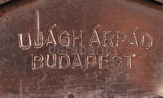 cca 1930 Ujágh Árpád Bp. "Sok kicsi sokra megy!" feliratú kis, kerek, nikkelezett fém pénz...