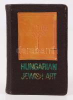 Minikönyv: Hungarian jewish art. Kaposvár 1985. Miniatűr Könyvgyűjtők Klubja. Boríton rézlap a menórával. Angol nyelvű