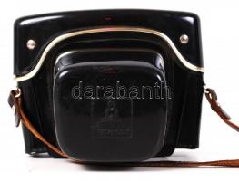 Praktica LLC fényképezőgép Carl Zeiss Jena DDR Pancolar f=1,8/50 objektívvel, eredeti tokjában / 
Pr...