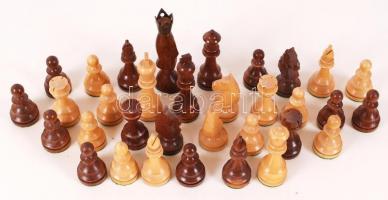 Sakkfigura készlet / Chess figures