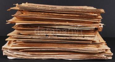 1858-1963 Óriási újságtétel: több mint 30 féle újság több száz száma, benne Mátyás Diák és 56-os gyű...