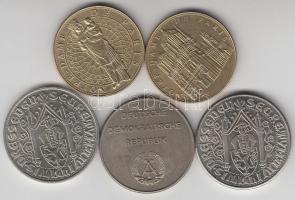 Vegyes emlékérem tétel 5db klf francia és NDK-ás darabbal T:vegyes