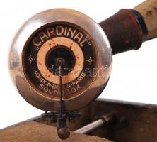 cca 1920 Cardinal Soundbox hordozható gramofon, működik / 
Cardinal Soundbox portable gramophone, wo...