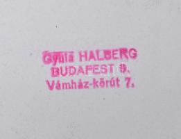 Cca 1940 Halberg Gyula (1915-2001): Fürdőben. Vintage felvétel, pecséttel jelezve, 18x13 cm