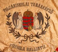 1911 Nagyméretű hímzett selyem zászló: "A m. kir. áll. polgáriskolai tanárképző" feliratta...