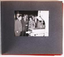 1963 U-Thant ENSZ főtitkár látogatása a Csepel Vas- és Fémművekben, fotóalbumban