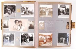 Cca 1920 Dekoratív zománc és rézberakásos bőr fotóalbum, viseltes állapotban, családi képekkel