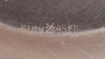 Jelzett óvális alpakka kávéházi tálca, d:29 és 22 cm