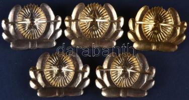 Szovjetunió ~1970-80. szovjet hadsereg parancsnoki sapkajelvény (5x) T:1
Soviet Union ~1970-80. Sovi...