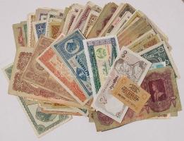 290db túlnyomóan magyar bankjegy néhány külföldivel, korona, pengő, infla, V.H. stb. T:I,II,III
