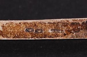 3 db ezüst (Ag.) címeres kis díszkanál, jelzettek, összesen nettó: 34 g / 3p. silver teaspoon