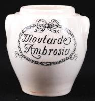 Gránit tétel: Tál, só tartó (sérült), tejszín kiöntők, mustár tartó