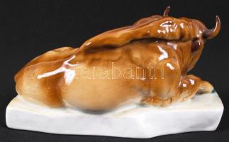 Zsolnay bölény, kézzel festett, jelzett, hibátlan, m:11 cm, h:20 cm