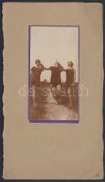 cca 1920 Szentpál Olga mozgásművészeti iskolájának archívumából 1 db vintage fotó, 8x4 cm
