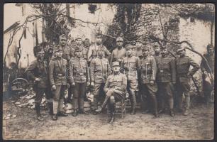 cca 1916 Katonacsoportkép az I. világháborúból /  Soldiers from World War I, 9x14cm