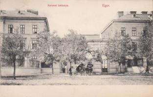 Eger, katonai laktanya