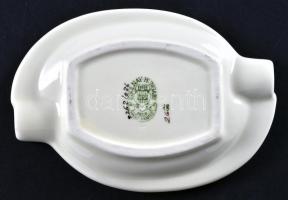 Kézzel festett, aranyozott, pillangómintás, jelzett Zsolnay hamutál / 
Hand painted Zsolnay porcelai...