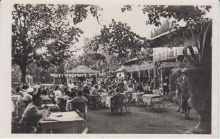 Balatonkenese, fővárosi alkalmazottak üdülője, kávéház