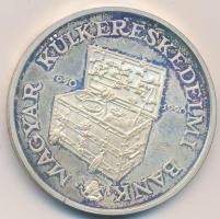 Lebó Ferenc (1960-) 1990. "Magyar Külkereskedelmi Bank" Ag emlékérem (35.98g/0.925/42.5mm)...