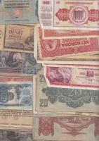Több mint 30db-ból álló vegyes magyar és külföldi bankjegy tétel T:vegyes