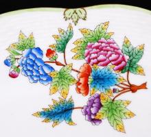 Herendi Viktória mintás készlet, kézzel festett, jelzett, hibátlan, d:22 cm, 31×23 cm