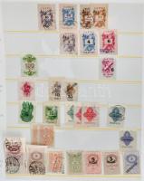 575 db régi okmánybélyeg érdekességekkel, 12 db berakólapon