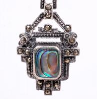 Női ezüst fülbevaló pár (Ag.) markazittal és pankagyló díszítéssel, h:4 cm, bruttó: 8,3 g