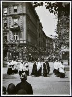 1945 előtti képek Budapestről; Margitsziget, Óbuda... 10 db kfl méretű városkép, egyik a háború után...