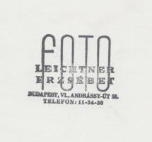 cca 1930 Leichtner Erzsébet: Táncosok. műtermi, vintage fotó, pecséttel jelezett, 17x21 cm