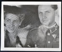 ccca 1880-1970 9 db fénykép; kitüntetéseket viselő katonákról és egy munkásőrről