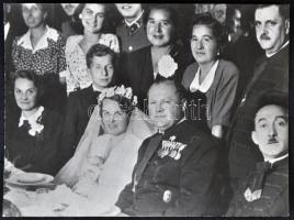 ccca 1880-1970 9 db fénykép; kitüntetéseket viselő katonákról és egy munkásőrről