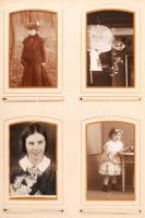 Régi a bőr fotóalbum, sok családi képpel, gerince sérült, 28×20 cm