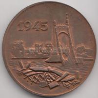 1970. "Az Erzsébet híd újjáépítése" Br emlékérem (40mm) T:2-