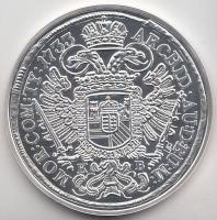 Magyar tallérok utánveretben "III. Károly Tallérja 1733." Ag (0,999) 20g T:PP Tanúsítvánny...