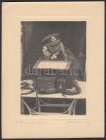 1930 Orphanidesz János (1876-1939): Motorverseny; művészfóliával készített vintage fotó; aláírt; képméret 11x15 cm, papírméret 24x18 cm