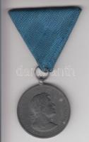 1940. "Erdélyi részek felszabadulásának emlékére" cink emlékérem szalaggal szign.:BERÁN L. T:2 Hungary 1940. "Commemorative Medal for the Liberation of Transylvania" zinc medal with ribbon sign.:BERÁN L. C:XF
