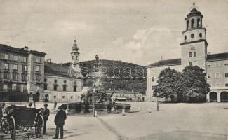 Salzburg Residenzplatz, Glockenspiel