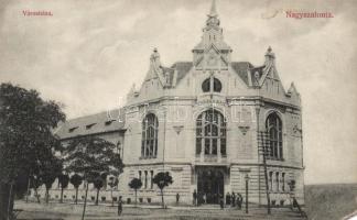 Nagyszalonta, town hall (EM)