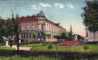 Eszék, Osijek; Jägerova ulica / street, bank