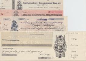 ~1920-1940. "Magyar Leszámítoló- és Pénzváltó-Bank  / Budapest", "Belvárosi Takarékpénztár Részvénytársaság / Budapest", "Kőbányai Bank Részvénytársaság / Budapest", "Szatmárnémeti Kereskedelmi Bank Rt." / 2Nagybánya A Pesti Hazai Első Takarékpénztár-Egyesület/Budapest" 4db kitöltetlen csekk T:I-II
