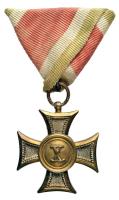 1923. "II. osztályú Legénységi Szolgálati Jel" kitüntetés zöld-fehér-piros mellszalagon T:2(szalag kifakult) Hungary 1923. "Military Service Medal 2nd class" decoration on ribbon C:XF(ribbon faded)