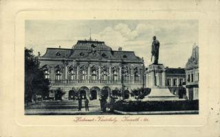 Hódmezővásárhely, Kossuth tér