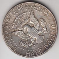 Amerikai Egyesült Államok 1964. 1/2$ Ag "Kennedy" T:2- patina
USA 1964. 1/2 Dollar Ag &quo...