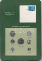 Holland Antillák 1980/85. 1c - 2 1/2G 7klf db, forgalmi szett felbélyegzett kartonlapon T:1 Netherlands Antilles 1980/85. 1 cent - 2 1/2 Gulden 7 different, coin set on cardboard with stamp C:UNC